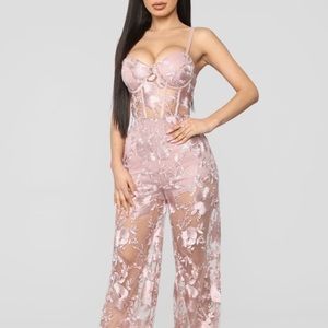 Fashion nova no rain 💧no flowers 🌸 jumpsuit